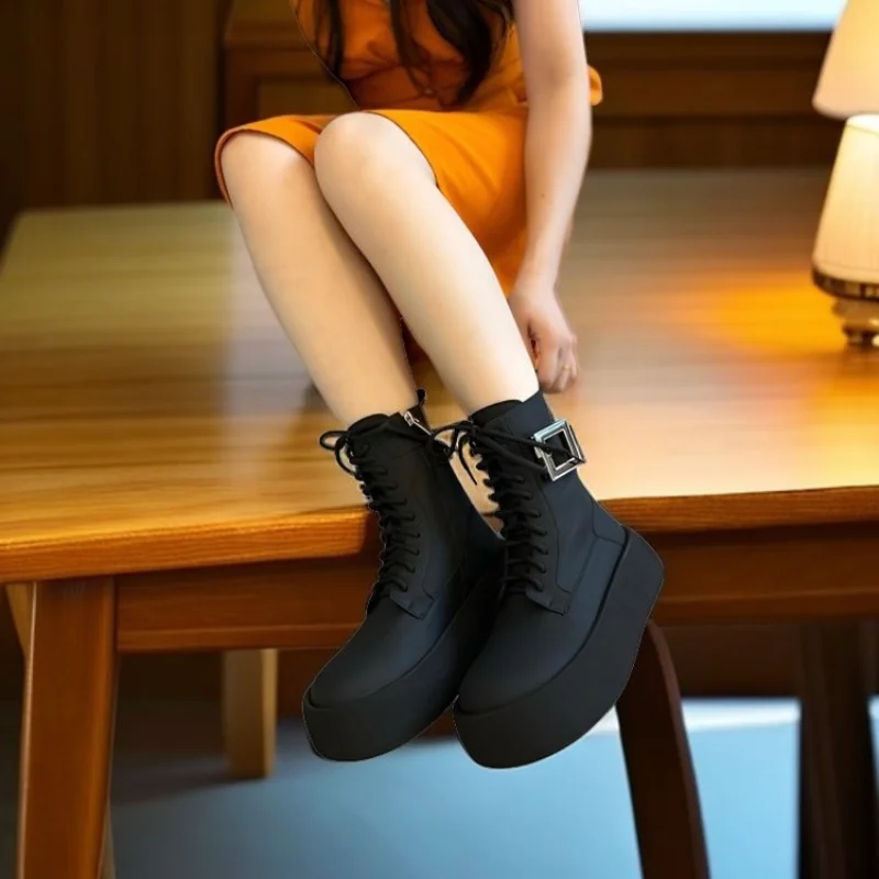 High Quality Thick Bottom Round Head Fashion All-in-one Comfortable Non-slip Breathable Wear-resistant Fashion Women's Boots