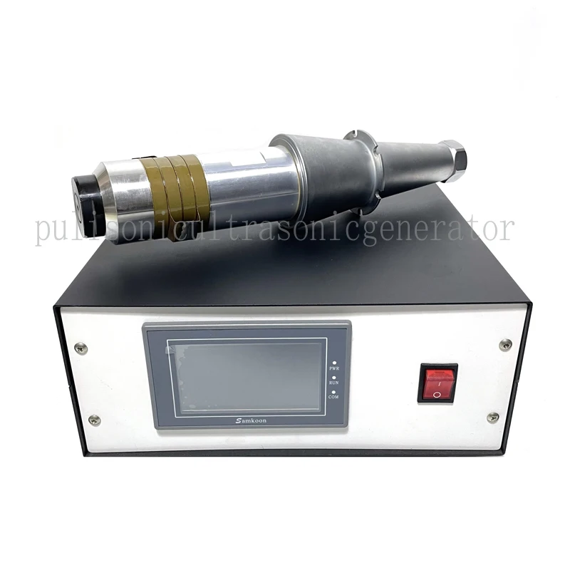 

Industrial Polyethylene Welding Machine 15K Ultrasonic Frequency Generator With Transducer 2000W