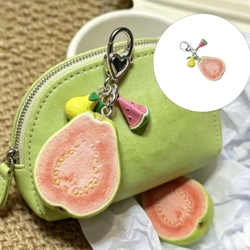 Llavero con dije bolso guayaba hecho a mano, accesorio aleación para mujeres y niñas XX9C