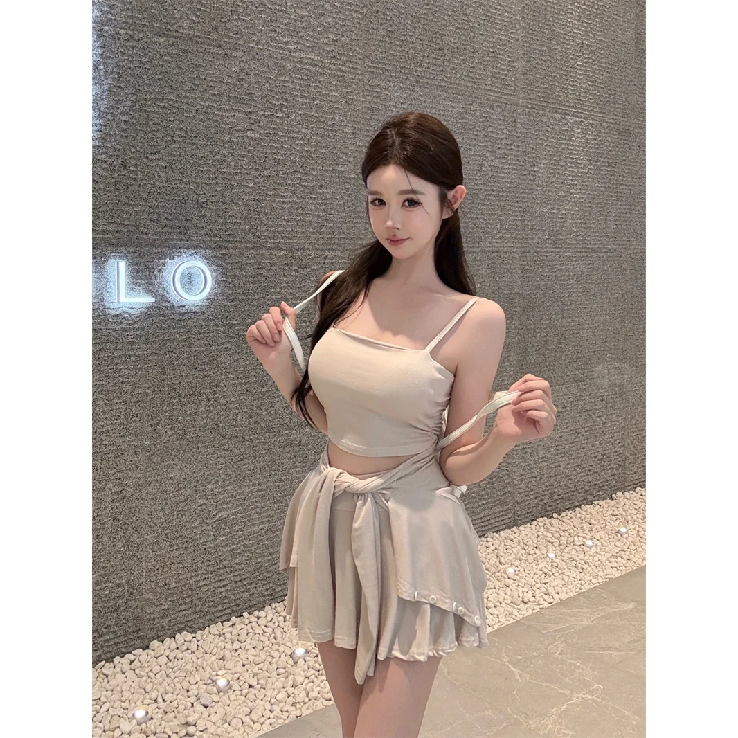 Conjunto de camiseta de proteção solar Pure Desire Sle feminino com almofada no peito Colete evasê Cardigan Outerwear e saia guarda-chuva