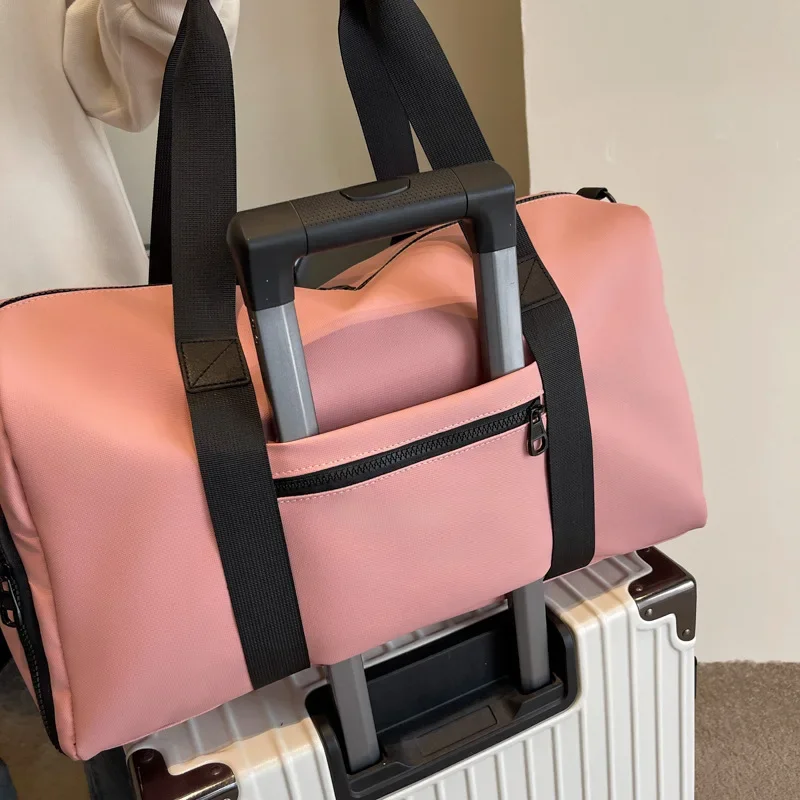 Nuova borsa da viaggio nera di grande capacità Borsa da viaggio sportiva premium sense Borsa da viaggio di grande capacità di tendenza semplice in tinta unita