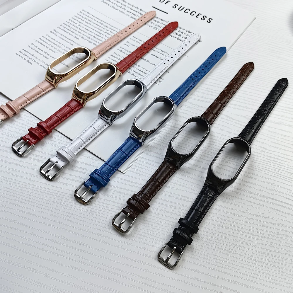 ソフトレザーストラップ+ステンレススチール保護ケース Xiaomi Mi Band 8 7 6 5 4 3、Xiaomi Smart Band 3 4 5 6 7 8 ループに対応