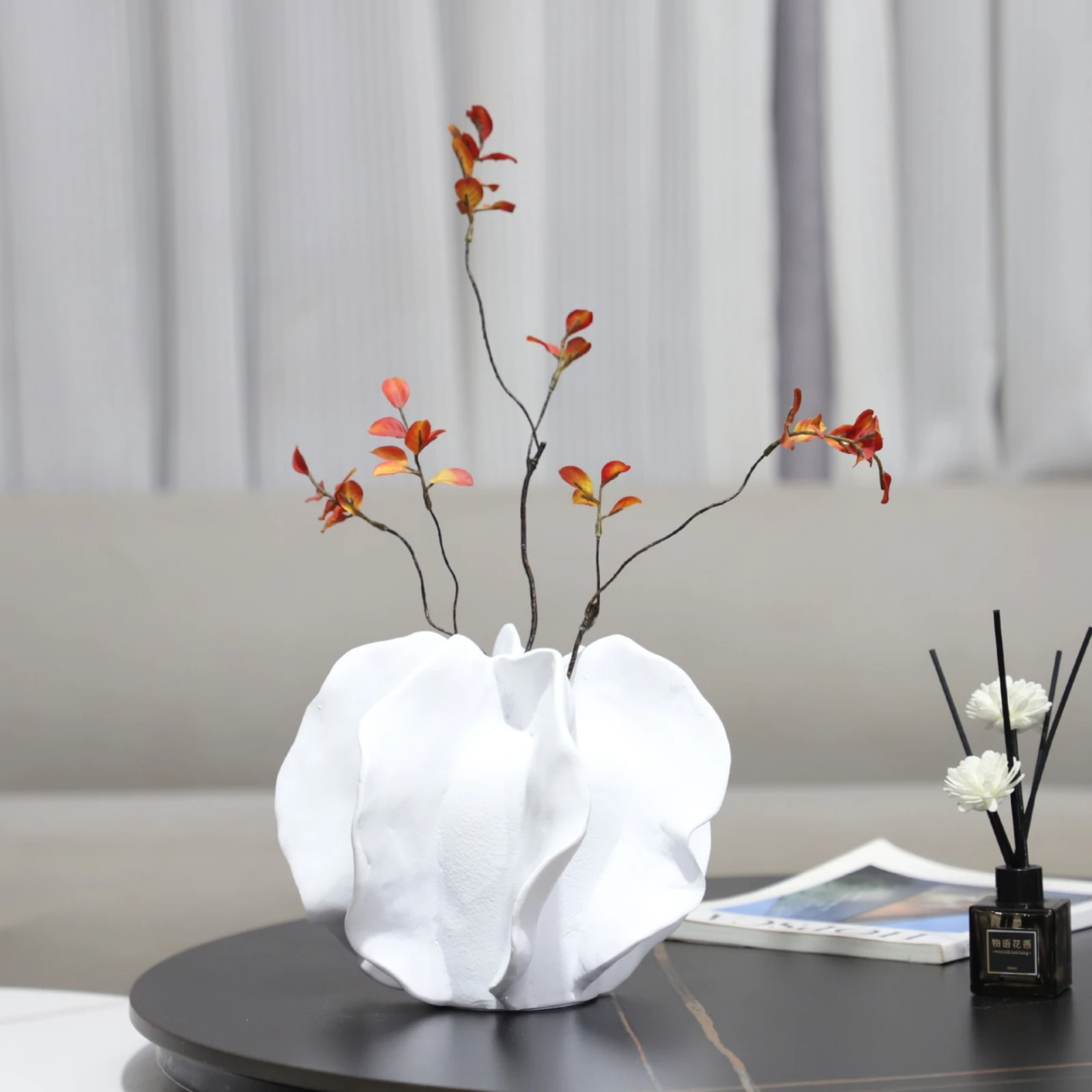 Vase with Folded Petal Design Minimalist Sculptural Vase Sculpture Decorative Decor Tabletop for Minimalists, Console Table