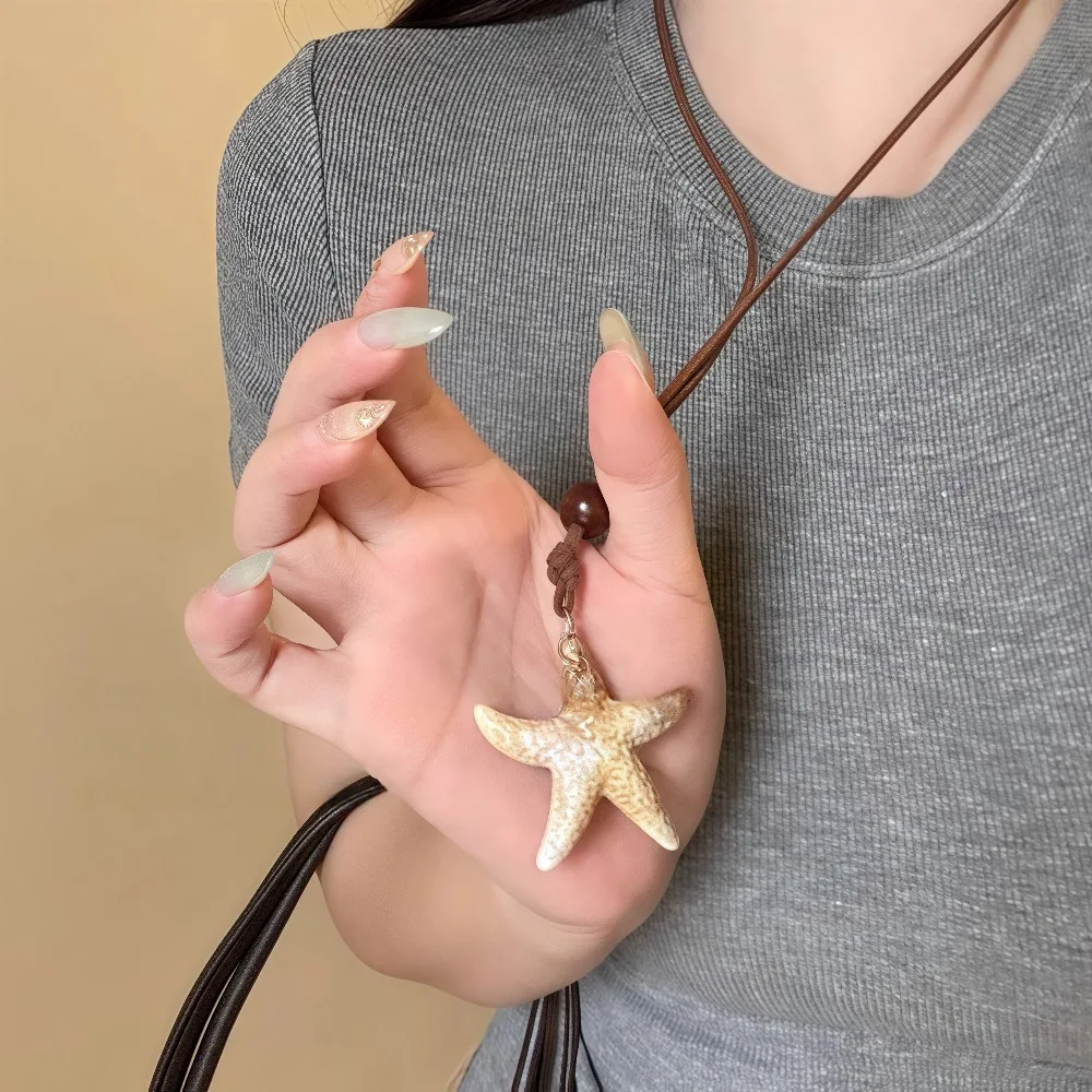 Bohemian Retro Starfish Pendant Necklace for Women Summer Ocean Y2K Accessories Shell Conch Long Chain Necklace Jewelry Gifts