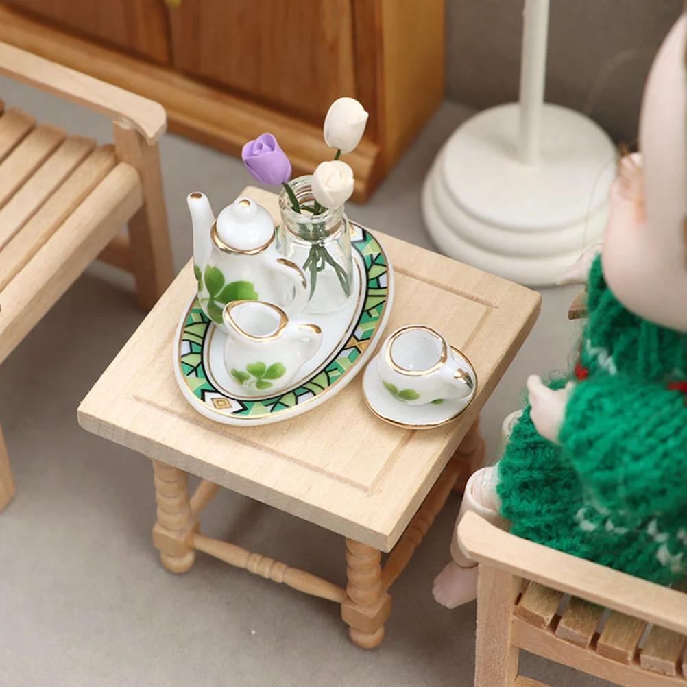 Mini European Style Square Stool Table Decor Wood Material Fine Craftsmanship Mini House Furniture Toy Suitable Small