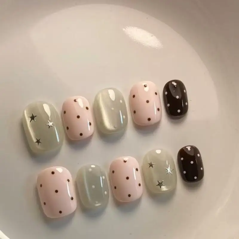 Hot 10Pcs Pink Polka Dot Star Cat Eye Fake Nails Art Decor Short Oval Shape Colorful Small Fresh Press On Nails Nail Patches