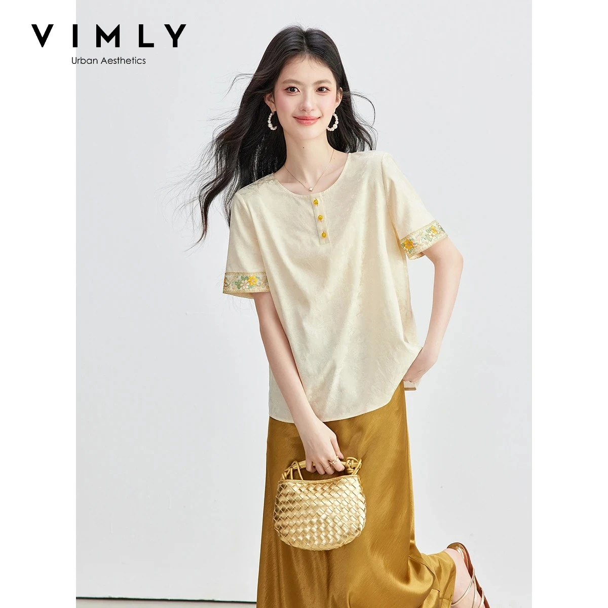 

VIMLY Women New Chinese Style Blouse 2026 New Contrasting Color Pattern Jacquard Design Short Sleeve Shirt Summer Top A6612