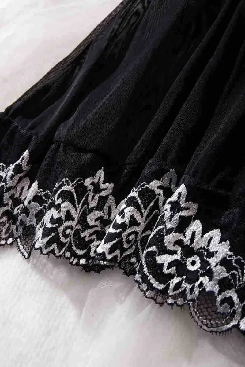 XL ~ 5XL Кружевное нижнее белье больших размеров, ночная рубашка - прозрачная сетка, глубокий V-образный вырез, акцент с бантом, бретельки. Доступно в черном и красном цвете. секс