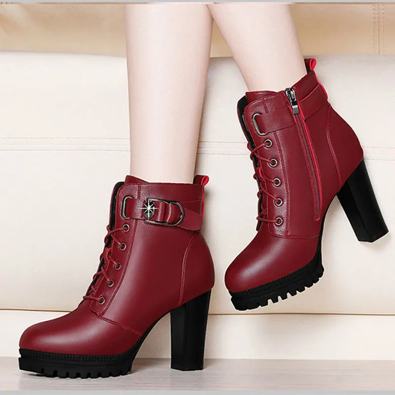 

Shoes Female 2025 Hot Sale Side Zipper Women's Boots Winter Round Toe Velvet Warm Solid Short Barrel Chunky Heels Fashion Boots