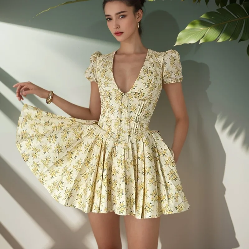 Women's clothing summer new product fashion first love floral bubble sleeves V-neck slim fit French retro dress fluffy skirt