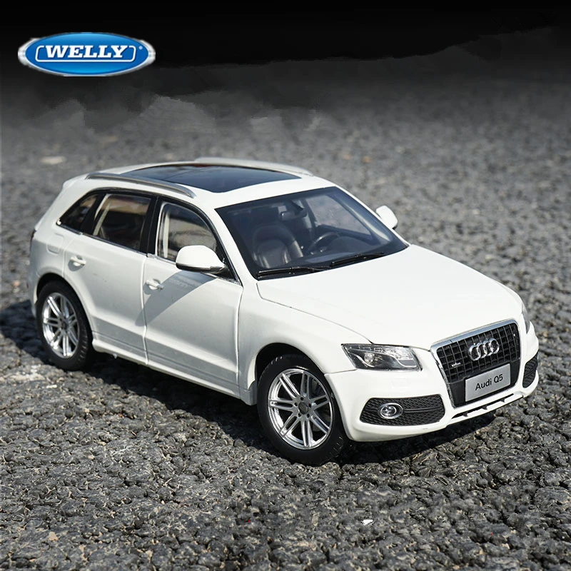 Welly 1/24 Audi Q5 SUV Alloy Car Model Diecasts Metal Toy Off-road Vehicles Car Model High Simulation Collection Childrens Gifts