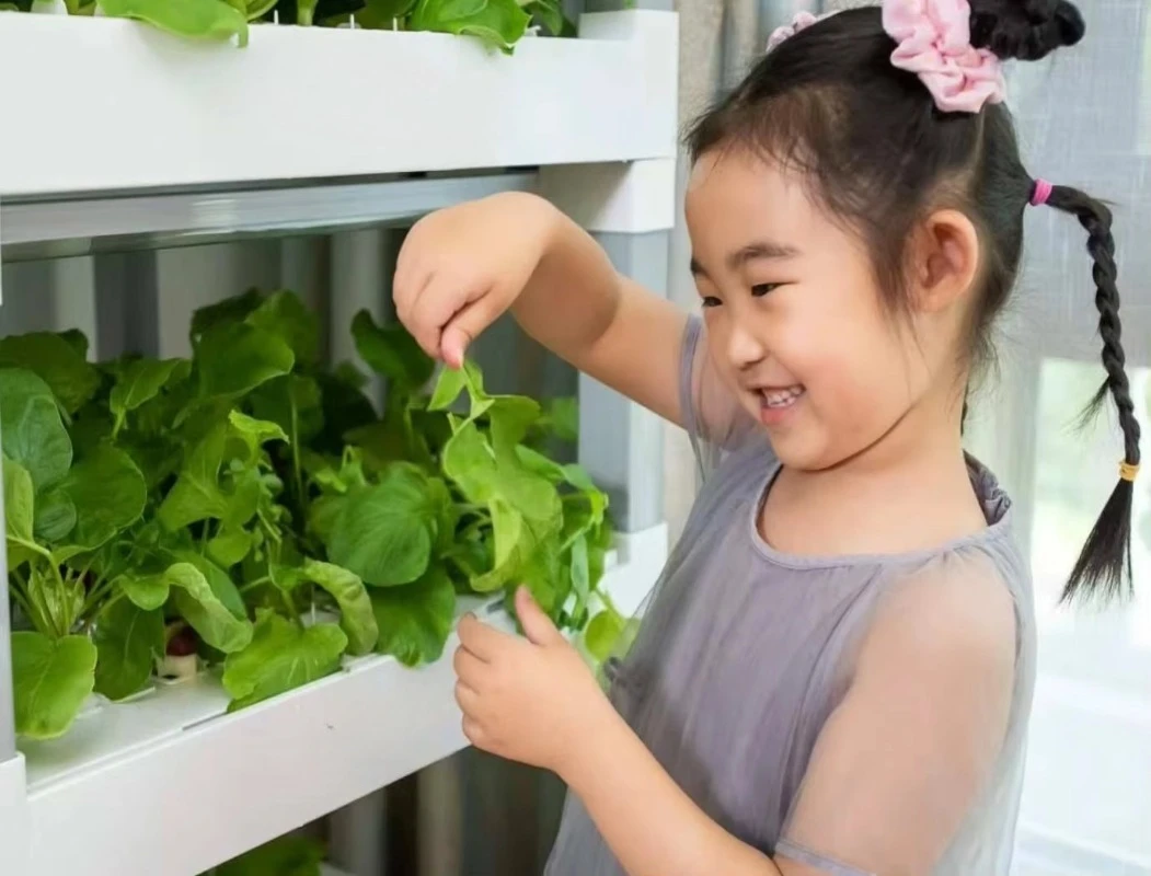 Intelligent Internet of Things Control 5-layer Wholesale Diy Vertical Hydroponic Tower System with Pot