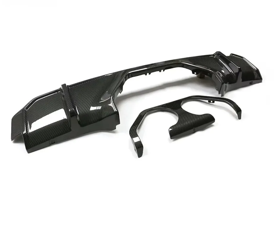 AISKA Dry Carbon Fiber Rear Diffuser Middle Output 2 PCS/SET Automotive Body Kit Car Rear Bumper Splitter for BMW M3 M4 G82 G80