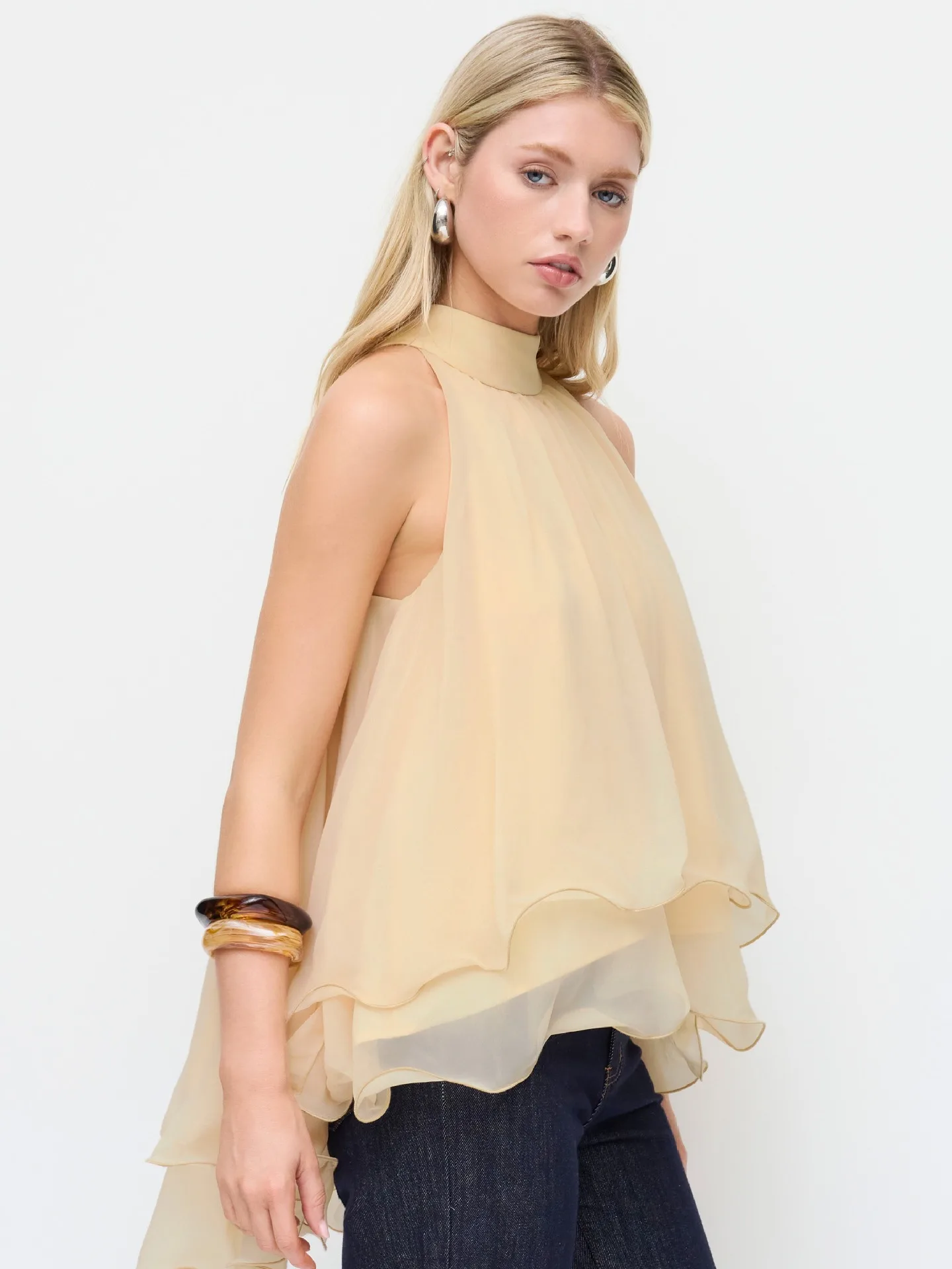 Elegant Women Beige Chiffon Halter Neck Sleeveless Blouse Ruffle Hem Loose Tank Top Spring Summer Fashion Casual Shirts