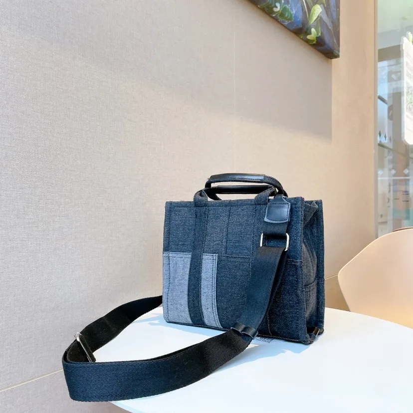 Luxury Brand Designer Denim Shoulder Crossbody Bags for Women Handbag Purses 2022 New Trendy Ladies Messenger Bags High Quality