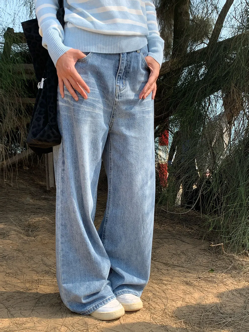 

Oiiokk Refreing Light Blue High Waist Wide Leg Jeans Straight Cut Long Pants Versatile Slimming Effect for Young Women