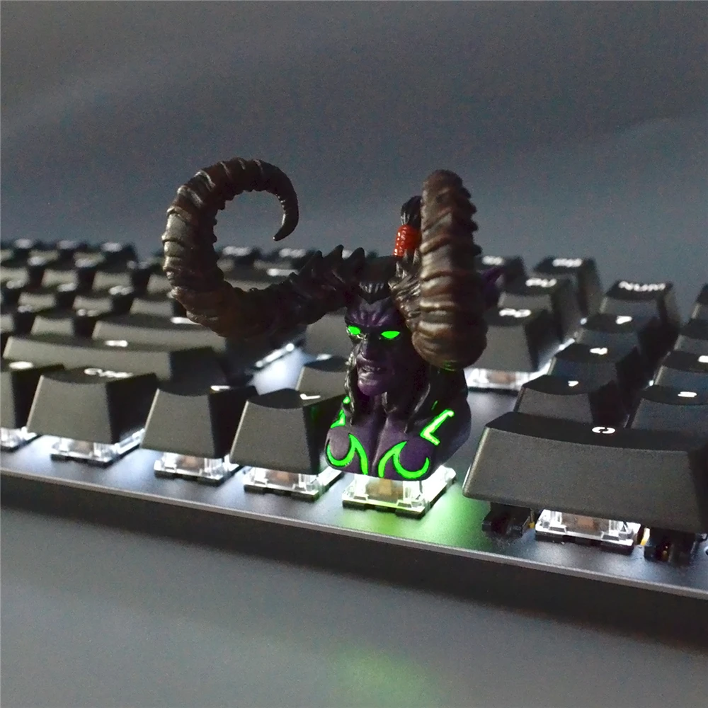 

Key Cap Mechanical Keyboard Keycap Personality World of Warcraft Illidan Stormrage 3D Resin Keycaps for Cherry MX axis R4 Height