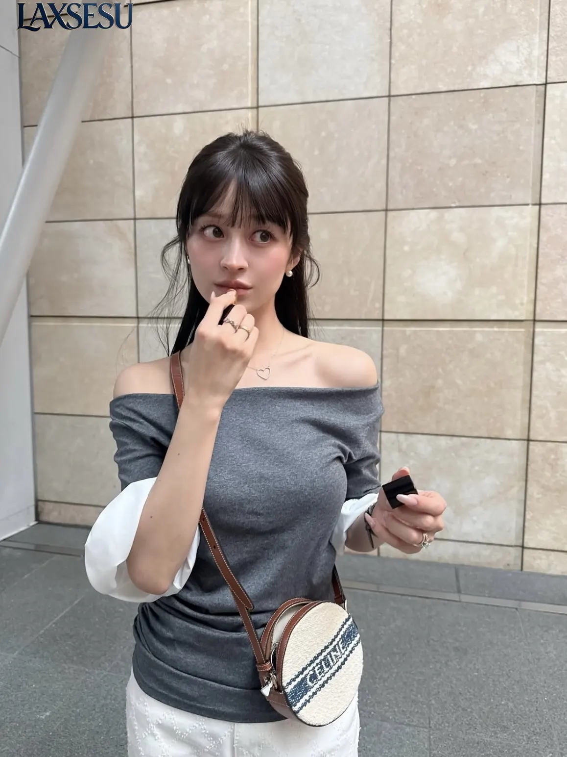 Women's T-shirts Off The Shoulder Contrasting Color Summer Tops Japanese Style Casual T-shirt for Women Short Sleeve Tees