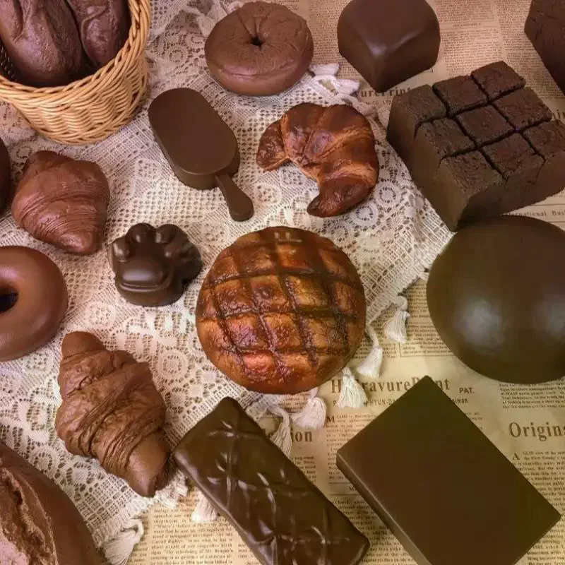 1Pcs Chocolate Bread Model, Food Model Display, Prank Toy, Can Relieve Stress, Has A Slow-rising Function, Decorative Prop