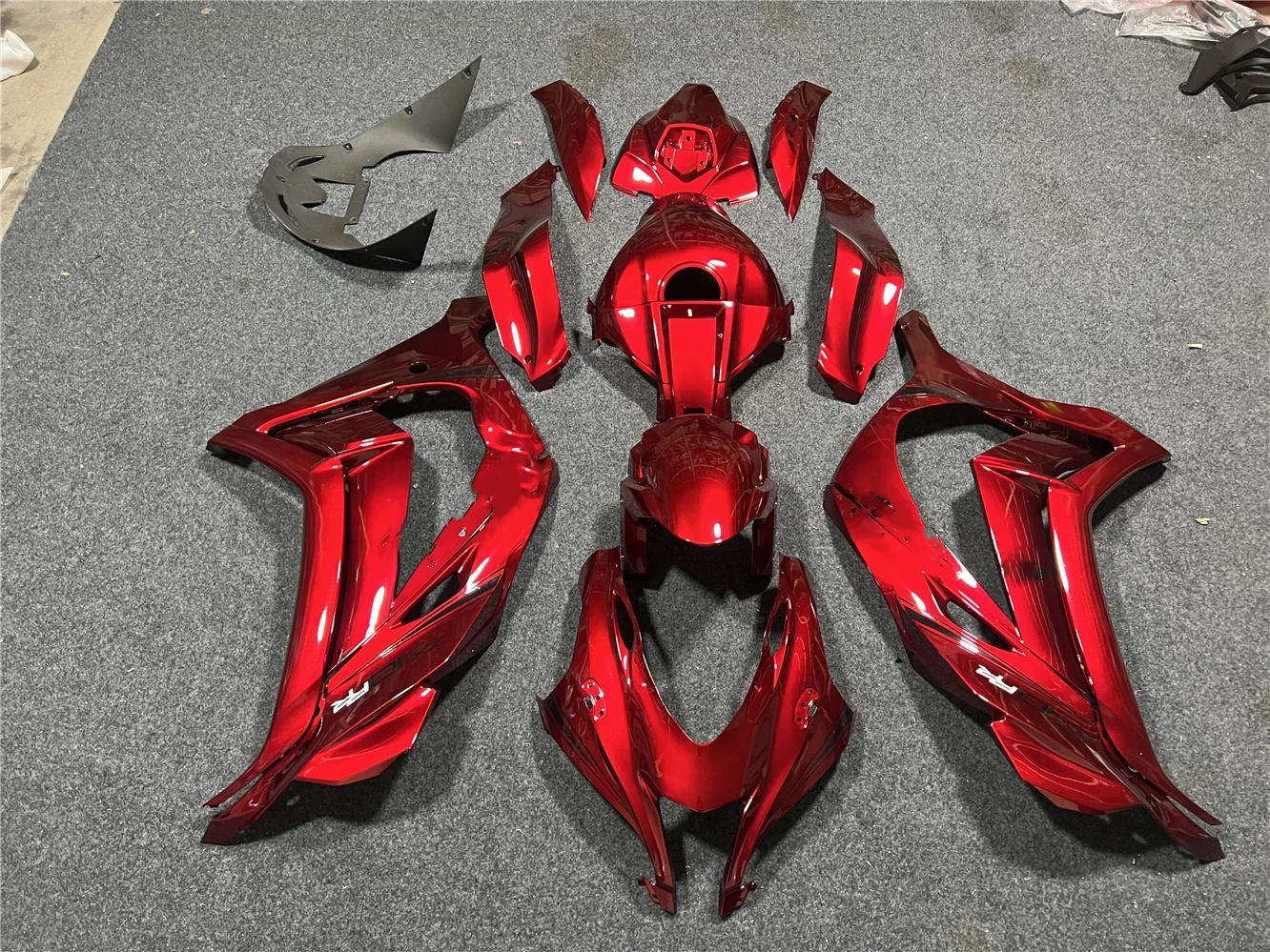 

Motorcycle Fairings Kit for Ninja ZX-10R 2016 2017 2018 2019 2020 ZX10R zx 10r 16 17 18 19 20 fairing tank cover set red