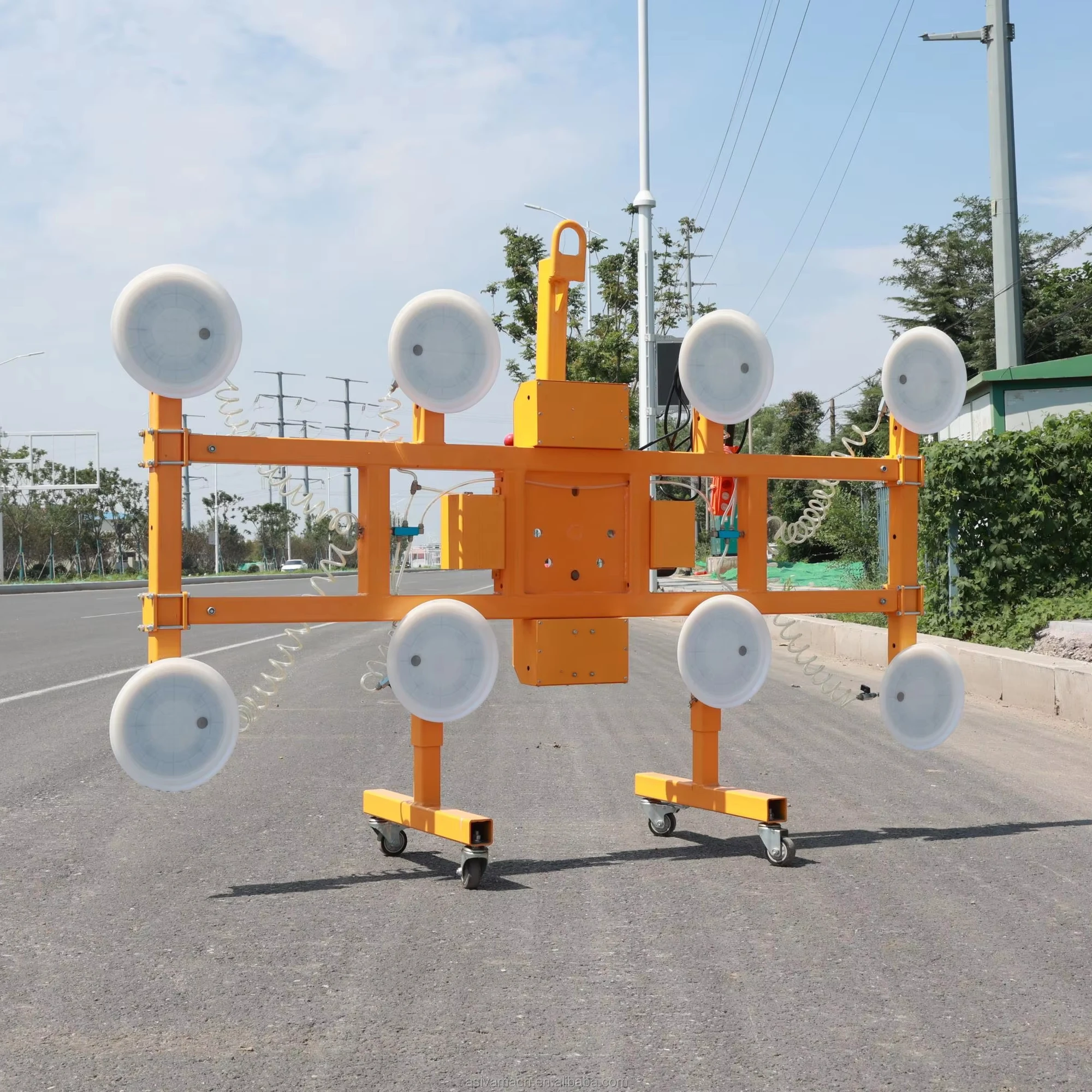 

Battery-Powered H-Type Remote Control Vacuum Manipulator With 800-1400kg Load Capacity 360 Rotation For Construction Works