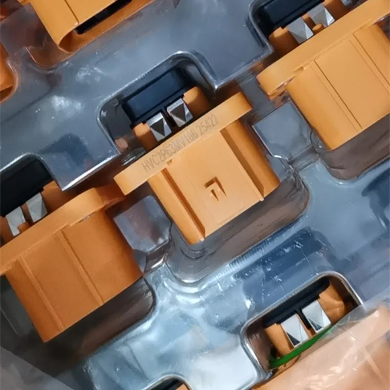 

2pcs/lot HVC2P63MV106 PL082X-61-6 RT06188SNHEC03 RT0B-16CG-S2 RT0W61626PYHEC03 RT0W61626SNH03 19300101520