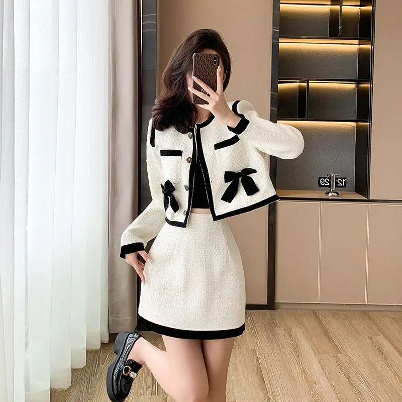 Women's Round Neck Button Bow Long Sleeve Pocket Woolen High Waisted A-line Skirt Two Piece Set Autumn Winter Xiaoxiangfeng Suit