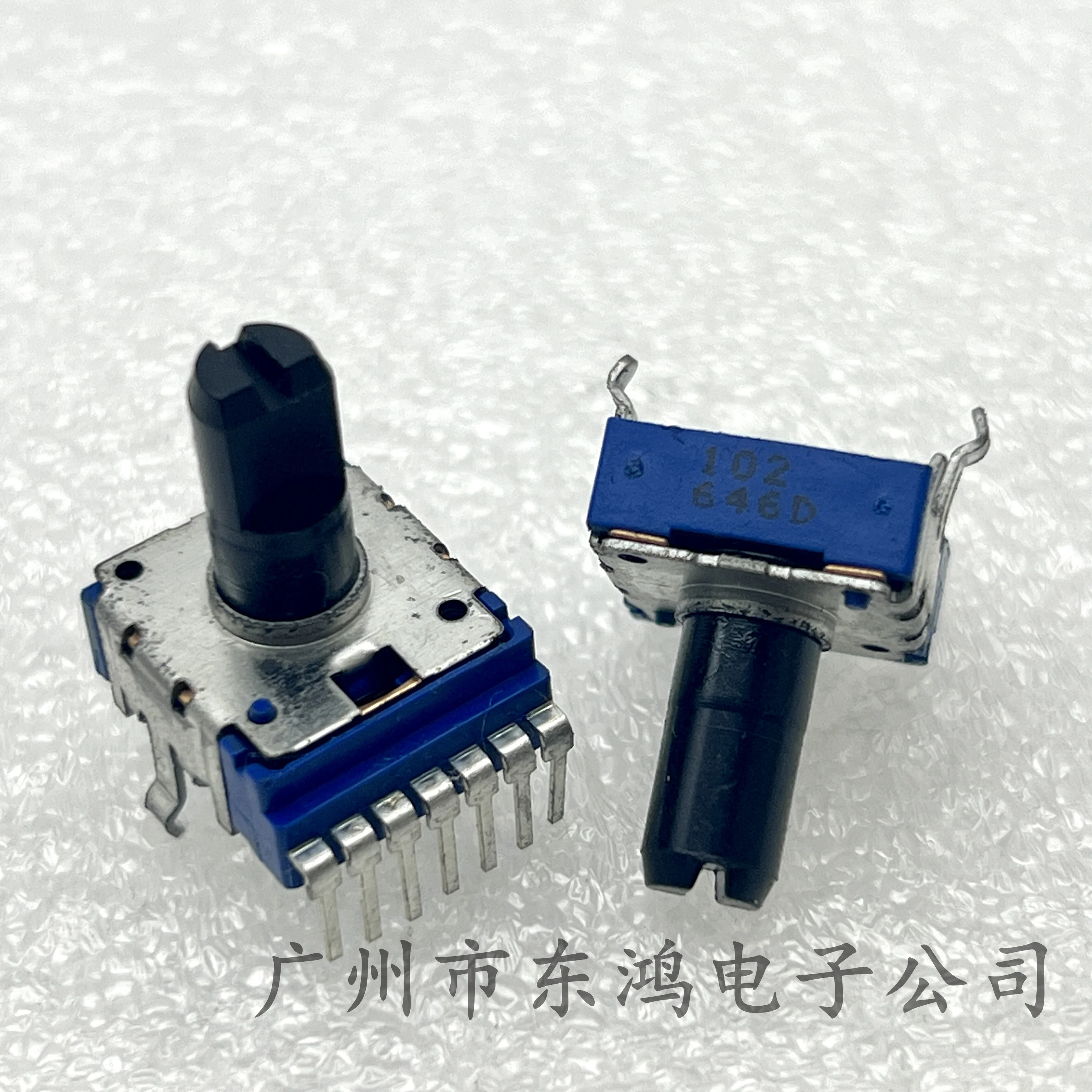 5 PCS RK14 potentiometer with midpoint positioning 102 axis length 13mm