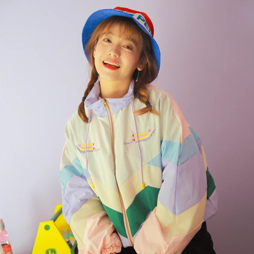

Harajuku женский пастельный бомбер толстая куртка с милой вышивкой цветных блоков тряпка сувенир Sukajan тонкие куртки японское пальто для девочек