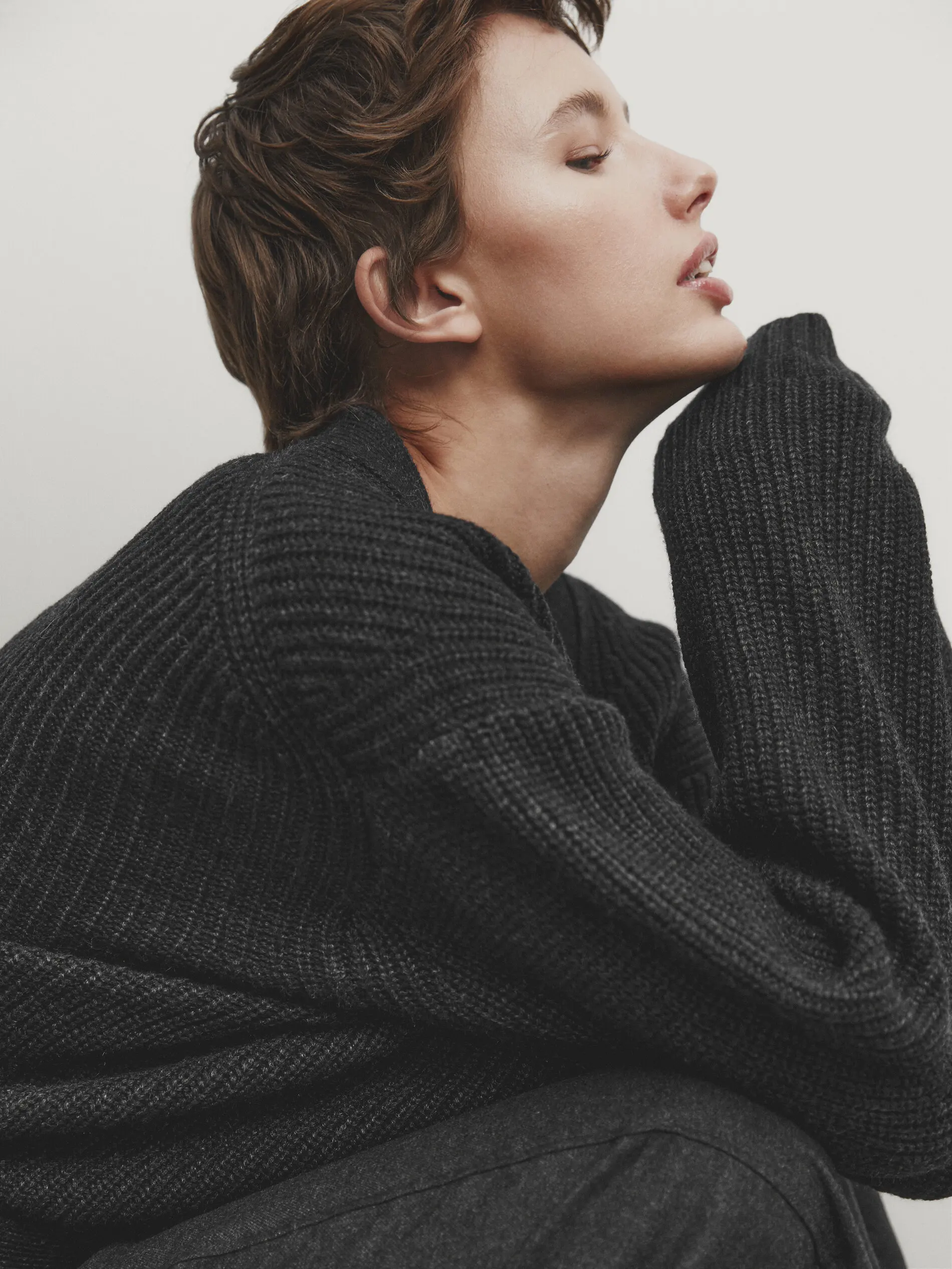 Ethereal Traf Md 2026 YAZHIMEI autumn new style of Ladies casual fashion French elegance minimalist wool blend V-neck cardigan