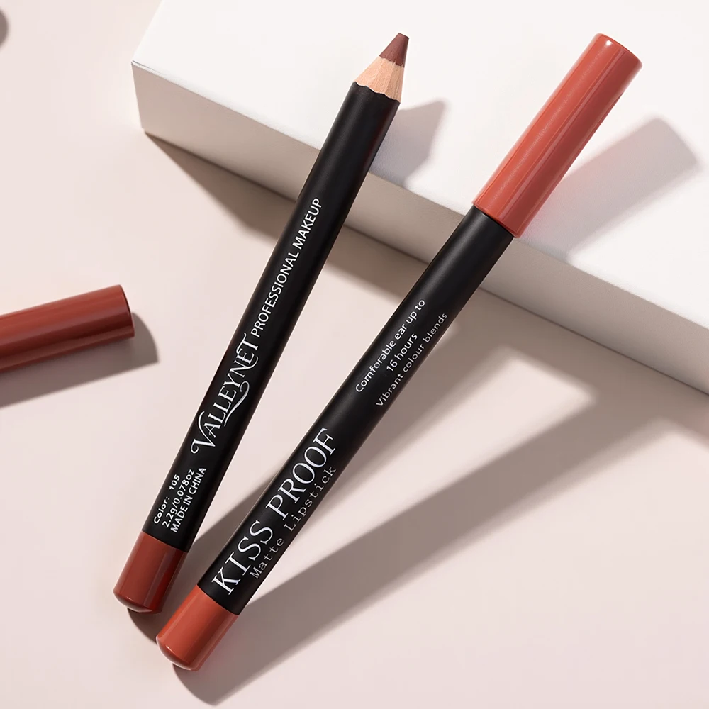 هدايا مستحضرات التجميل النسائية لعيد الشكر/عيد الميلاد: 12 لونًا من المخمل غير اللامع، قلم أحمر شفاه طبيعي ومقاوم للماء وسهل التلوين.