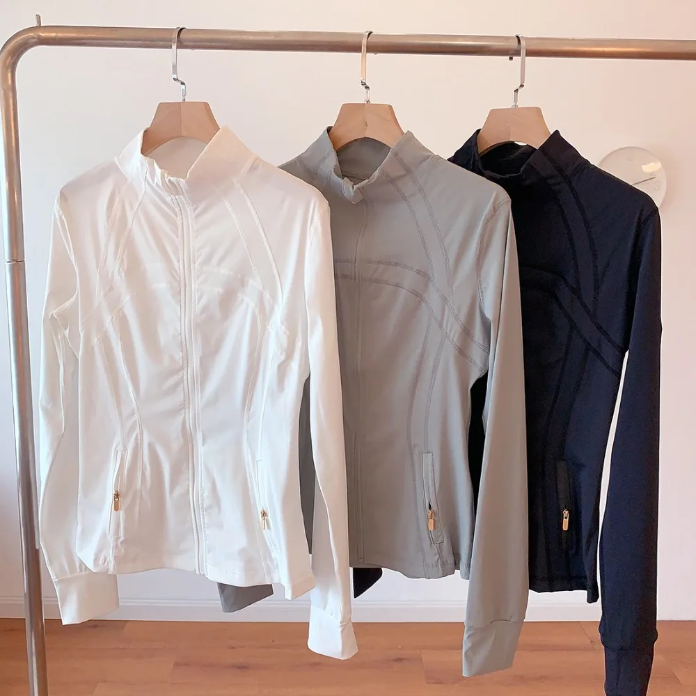 شورت رياضي مرن عالي الخصر متعدد الألوان من تيسكو مع سحاب - ملابس يومية رياضية وغير رسمية