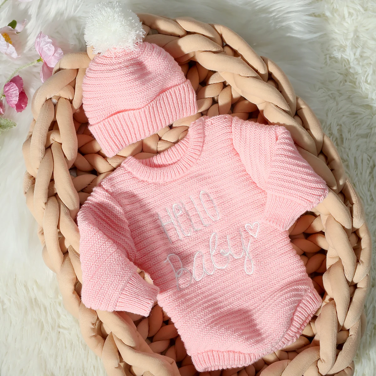 Ylsteed Hello Baby Newborn Photography Romper and Pom Hat Set Knitted Newborn Girl Outfits for Photo Shooting Infant Photo Props