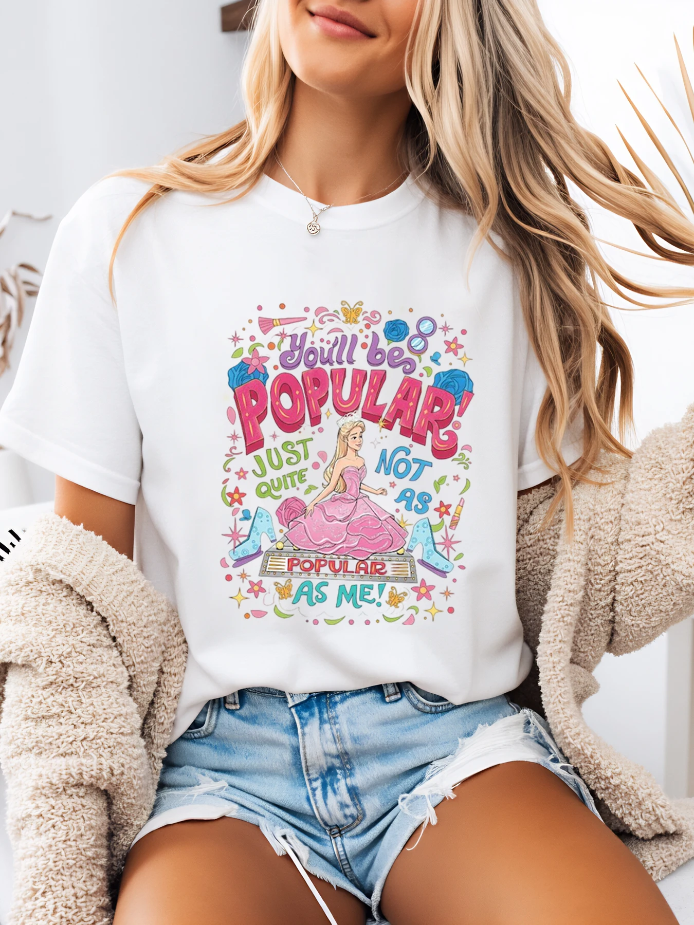 Camiseta popular con estampado de princesa para mujer, ropa informal de verano, color blanco, talla grande