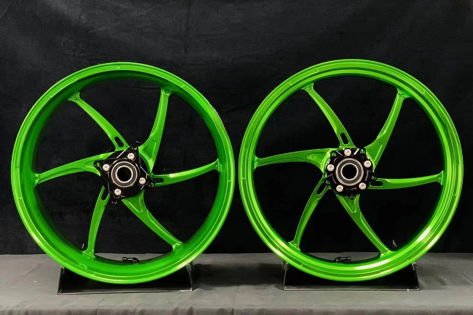Forged ZX6R Wheel Hubs Modified Forged Wheel Hubs CNC Machined Alloy Racing Wheels China Supplier Lightweight Scooter Hub