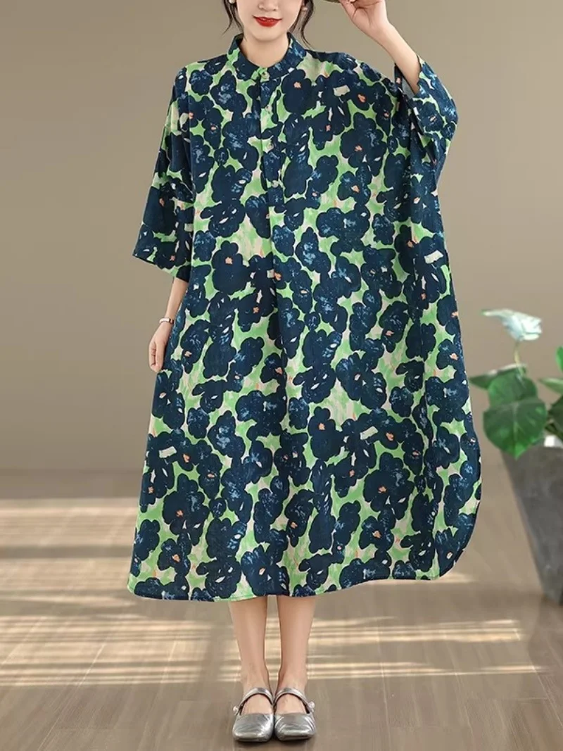 Vestido de Férias: Manga Morcego, Gola Alta, Vestido Oversized de Algodão e Linho. Vestido Longo Solto Estampado para Férias de Verão na Praia. W209