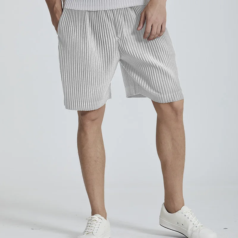 Calção monocromática plissada masculina, calça reta casual, roupa solta da moda, nova, verão, 2022