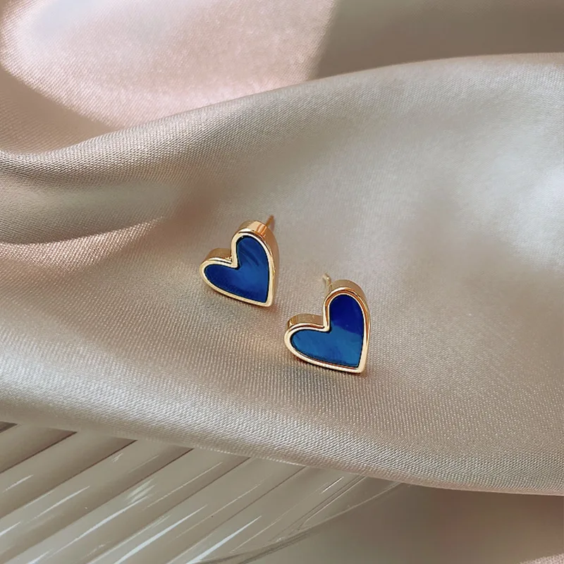 Creative Personality Blue Love Earrings Female Korean Temperament Net Red Earrings Small And Delicate Girl Heart Sweet Style