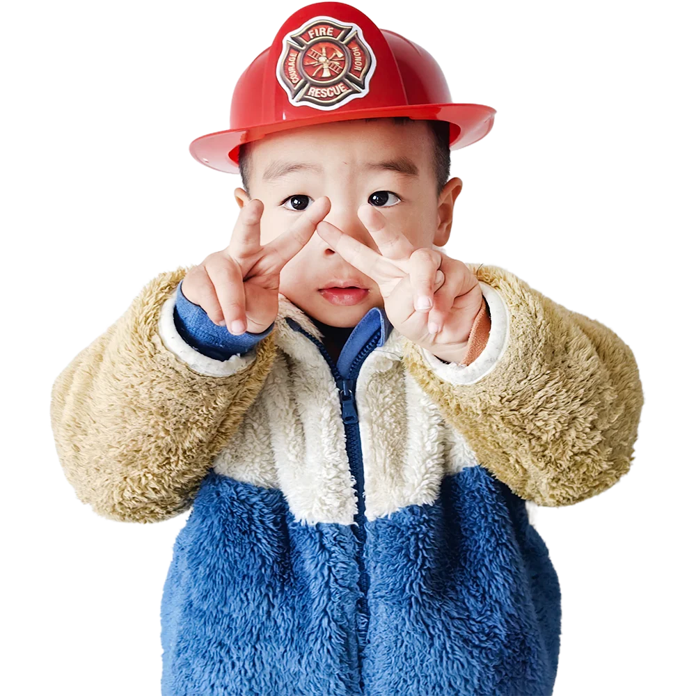 1/2/3/4/5/10 قطعة موضوع النار الأحمر قبعة من البلاستيك الصلب رجال الاطفاء قبعة الاطفال النار حفلة عيد ميلاد لوازم الديكور اطفاء خوذة الدعامة