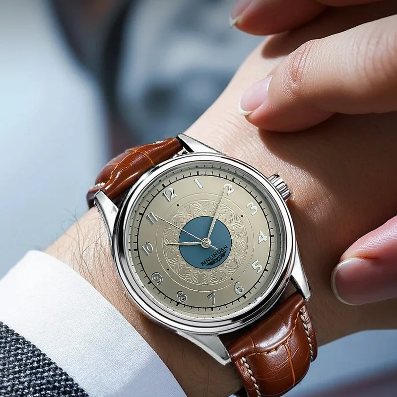 New Fashion Luxury Man Business Leather Watch Men Brown Higt Quality Quartz Watches Students Sports Wristwatches Gift Male Clock