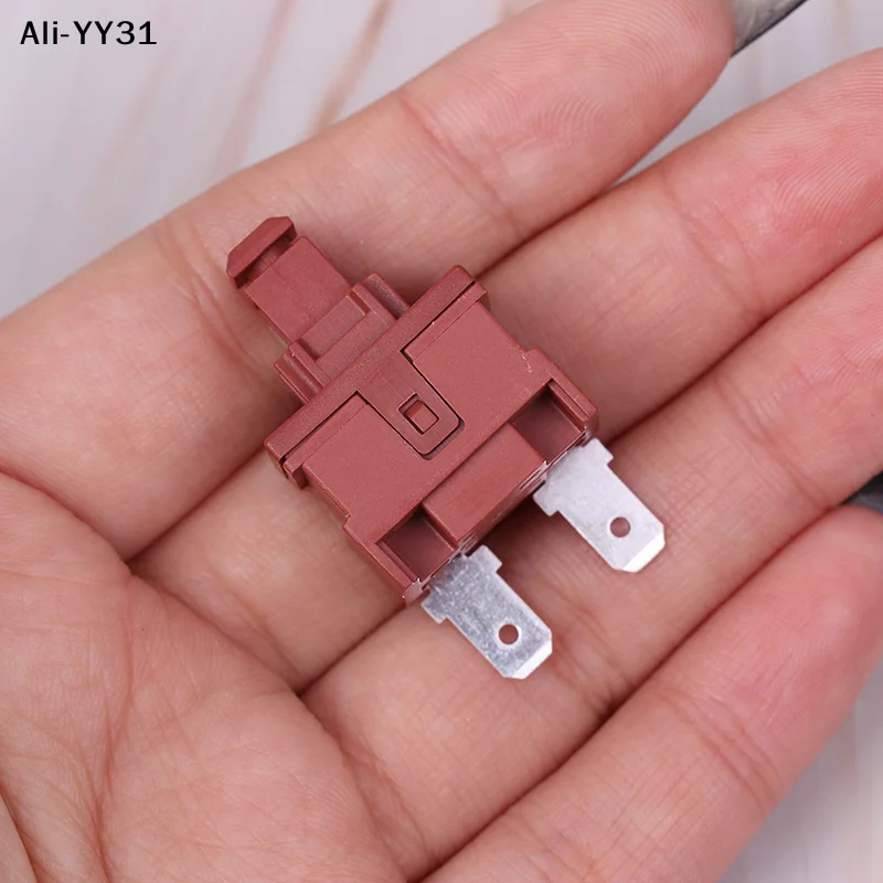 【Y3】1Pc 7.5A 250VAC…