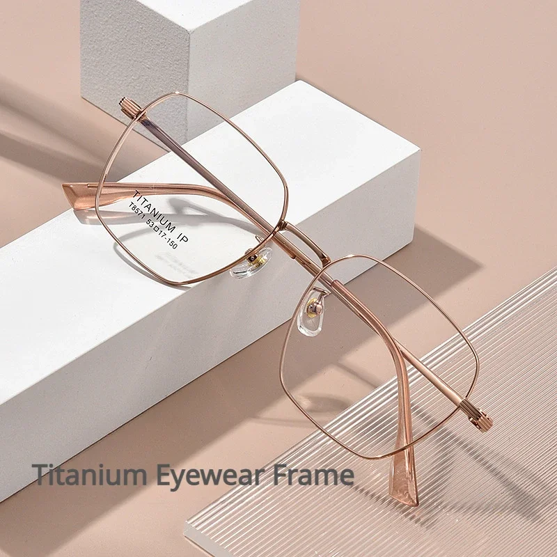 

New Titanium Eyebrow Frame for Young Trendy Hot Sell Eyeglass Frame Classic Square Design Fashionable Myopia Glasses Frames