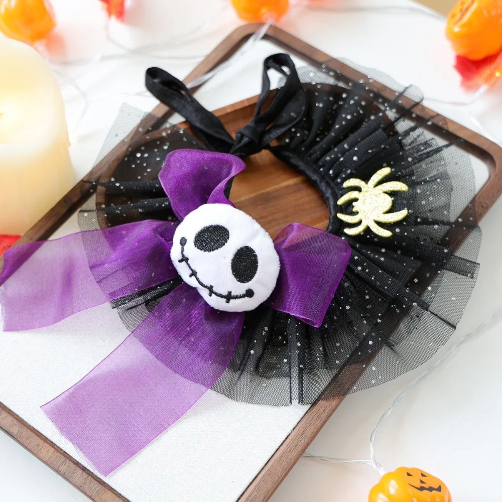 

Adjustable Halloween Pet Lace Collar Decorative Ghost Pet Halloween Scarf Comfortable Spider Pet Pumpkin Necklace