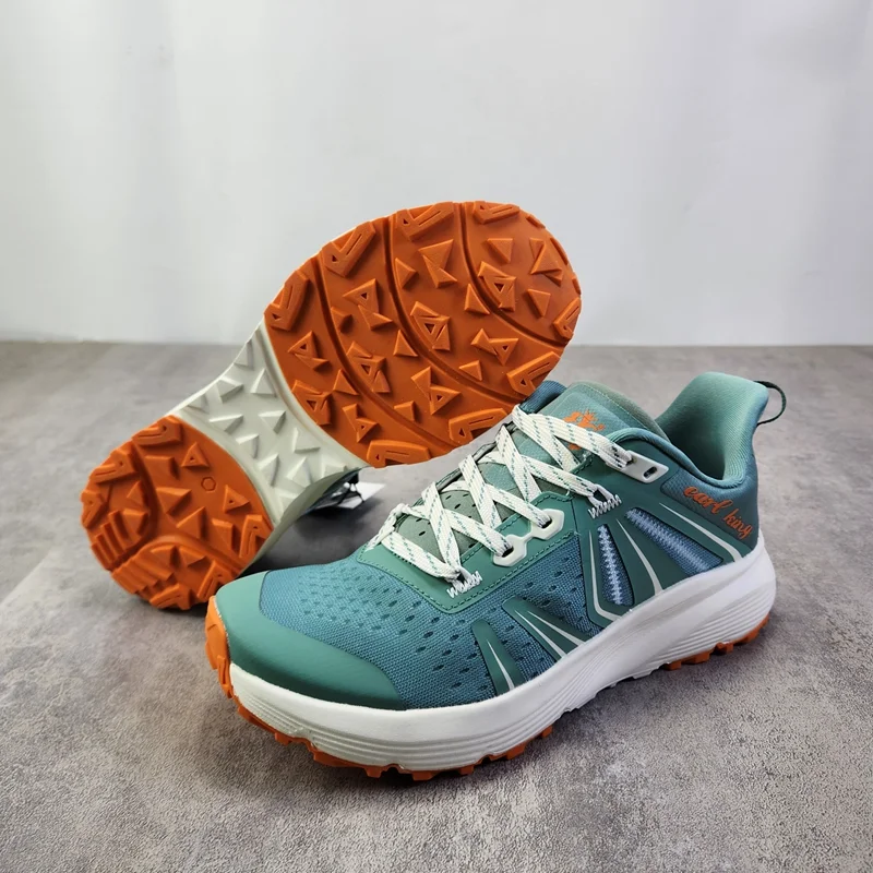 Mens Breathable Rebound Thick Sole Running Shoes Anti-slip Cushioning Outdoor Cross-country Running Shoes Couple Casual Sneaker