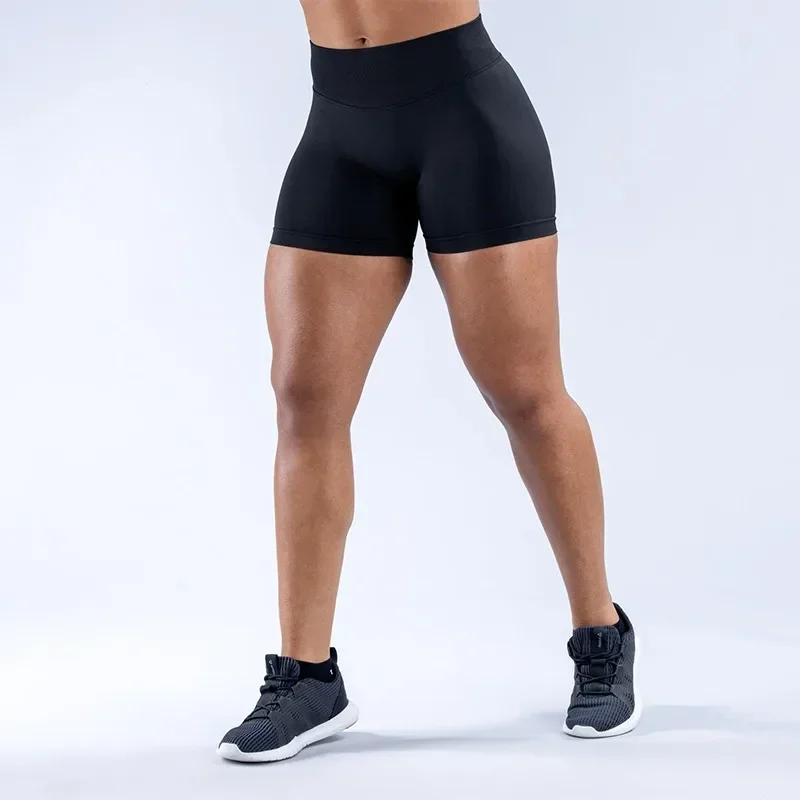 NVGTN Impact Shorts Seamless Half Pants Women Soft Fitness Outfits Yoga Pants Gym Running Bike Wear