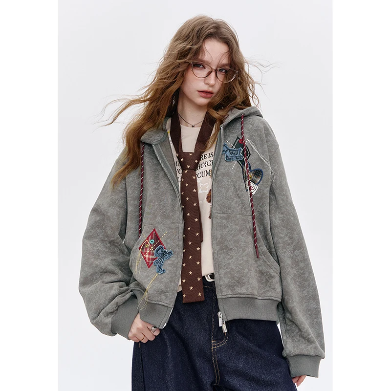 ELFSACK Women's Vintage Washed Zip Up Hoodie with Embroidery Patches, Oversized Long Sleeve Hooded Jacket