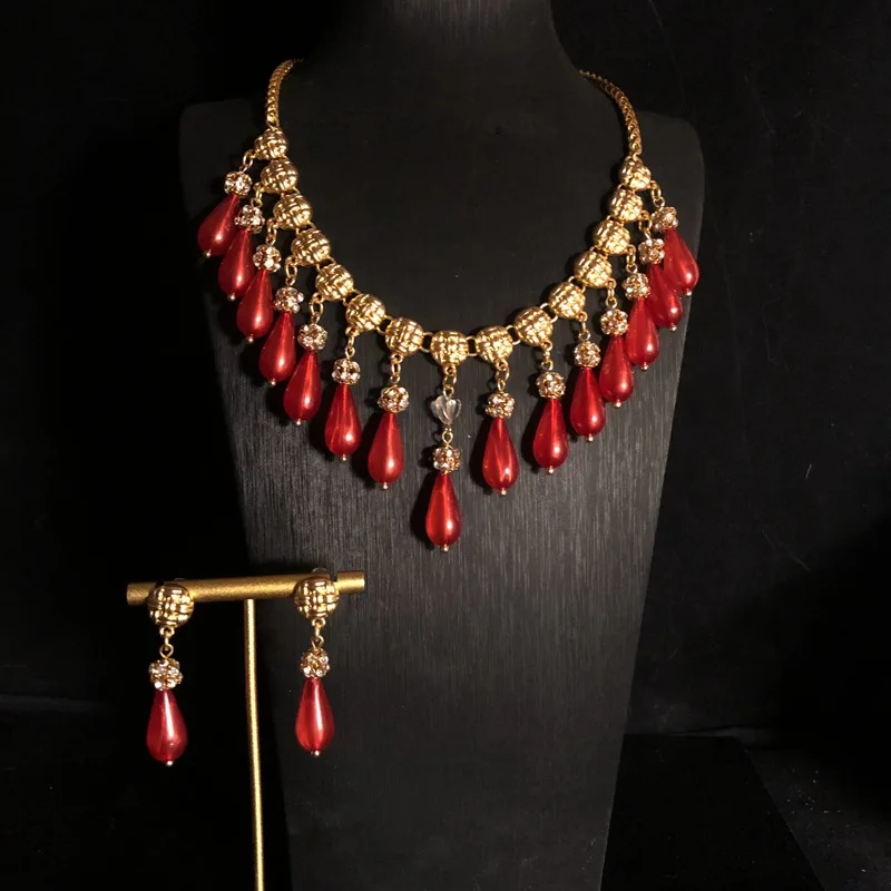 New Fashion Retro Set Chinese Red Water Drop Pendant Tassel Necklace Earrings Inlaid Jewel Diamond Mid-Ancient All-Match