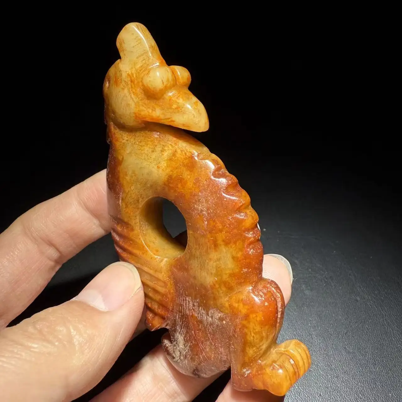 Old Han Dynasty Natural Hongshan Jade Carving bird Beast Pixiu Gou Statue pendant 8.5x4.3cm