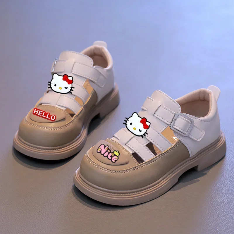 

Sanrio hello kitty girls sandals Baotou leather shoes 2024 spring and summer new hollowed-out woven children's sandals