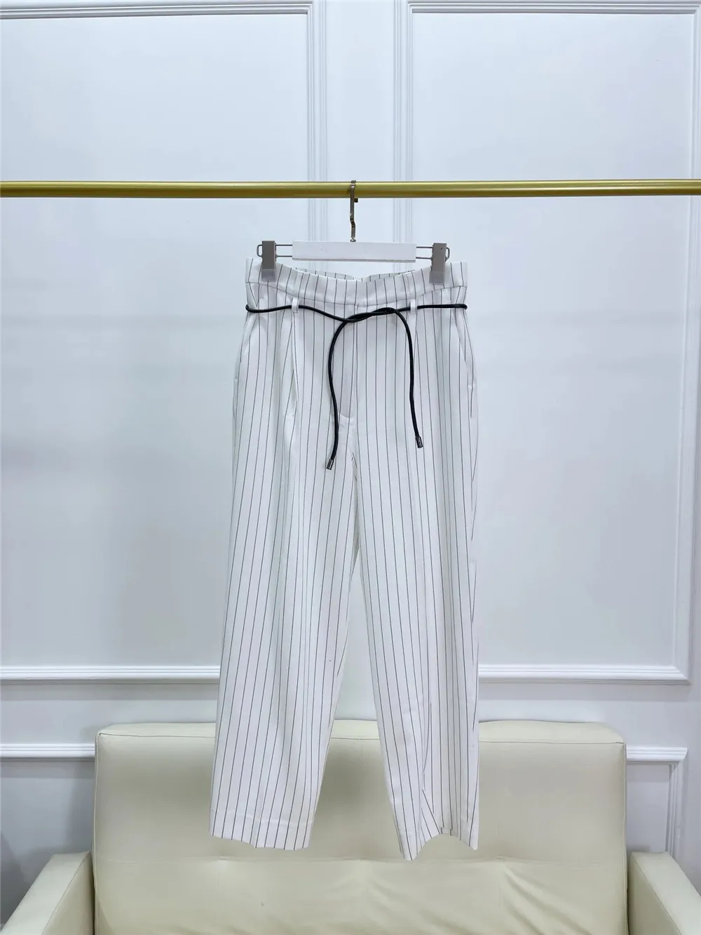 Pantalones a rayas informales para mujer, cintura alta, cinturón de temperamento fino, pantalones Harun rectos, Primavera, nuevo, 2024